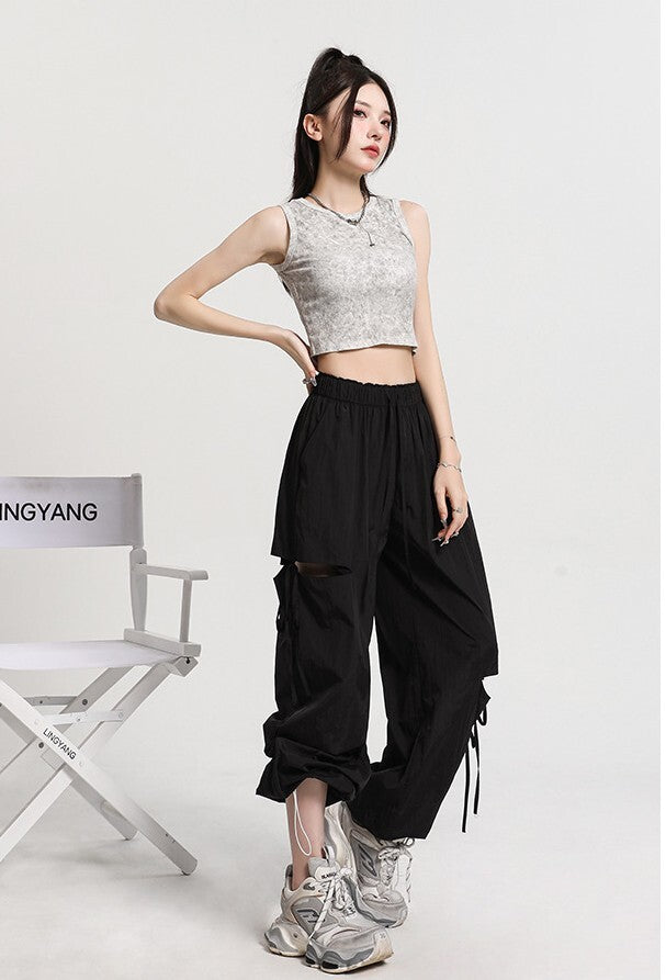 カットアウト レディース パンツ ボトムス ロングパンツ ワイドパンツ ロング ワイド ストレート フェミニン ストリート リボン ポケット ウエストゴム ドロスト アメカジ かわいい 大人可愛い シンプル カジュアル おしゃれ こなれ感 ラフ 抜け感 キュート 無地 春 夏 秋 学生 学校 通学 デート お出かけ アウトドア 旅行 公園 女子会 休日 ライブ カフェ フェス 韓国 オルチャン コーデ 楽ちん 体型カバー 普段使い 着回し インスタ映え S M L XL ブラック カーキ 水色 ネイビー