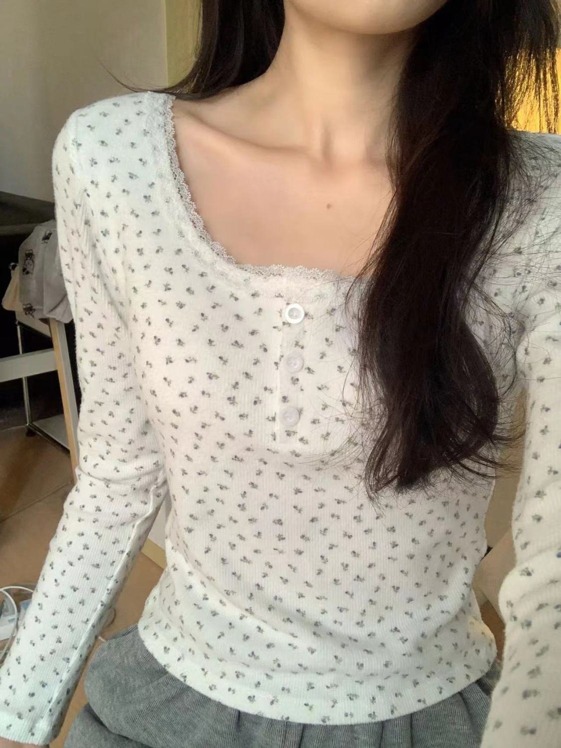 レディース ブラウス シャツ トップス 長袖 花柄 スリム 秋冬 秋 きれいめ 通勤 前開き 膝丈 冬 アプリコット ベルベット ポリエステル Tシャツ