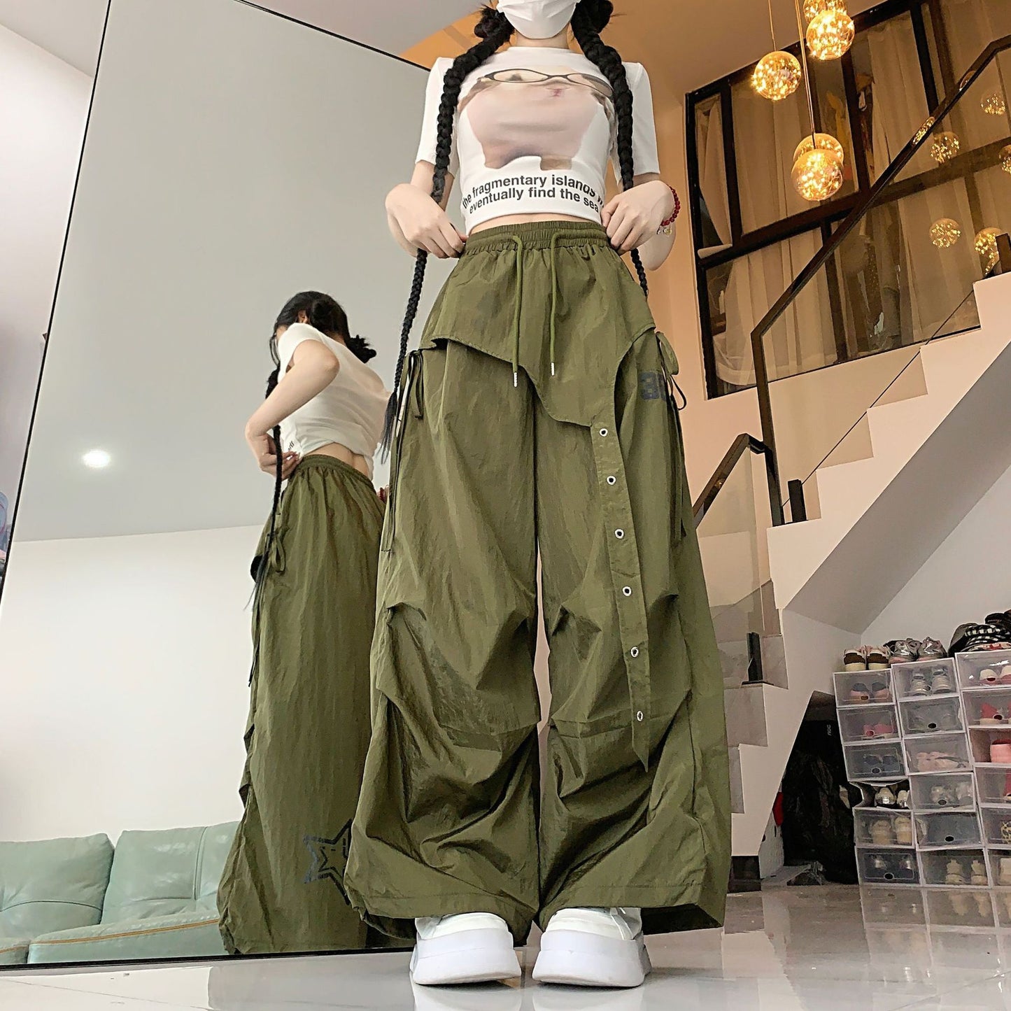 バルーンパンツ レディース パンツ ボトムス ワイドパンツ 丈長 ロング ワイド 裾ワイド ストリート ポケット ハイウエスト ドロスト カジュアル おしゃれ かっこいい メンズライク ボーイッシュ ルーズ クール ロゴ 春 夏 ママ 学生 学校 通学 部活 お出かけ アウトドア 旅行 ジム 公園 休日 韓国 オルチャン コーデ 楽ちん 体型カバー 普段使い 着回し XS S M L 小さいサイズ ブラック レッド ベーシックカラー