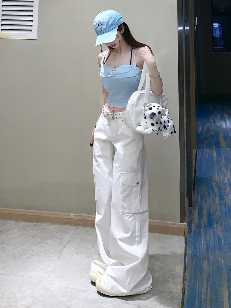 レディース パンツ ボトムス ロングパンツ ワイドパンツ カーゴパンツ ロング ワイド ストリート ポケット ハイウエスト かわいい シンプル カジュアル おしゃれ かっこいい こなれ感 メンズライク ボーイッシュ ラフ クール キュート 抜け感 無地 春 秋 ママ 通勤 学生 学校 通学 デート お出かけ 旅行 公園 女子会 休日 ショッピング お花見 カフェ 体型カバー 普段使い 着回し S M L XL  白 ホワイト ベーシックカラー