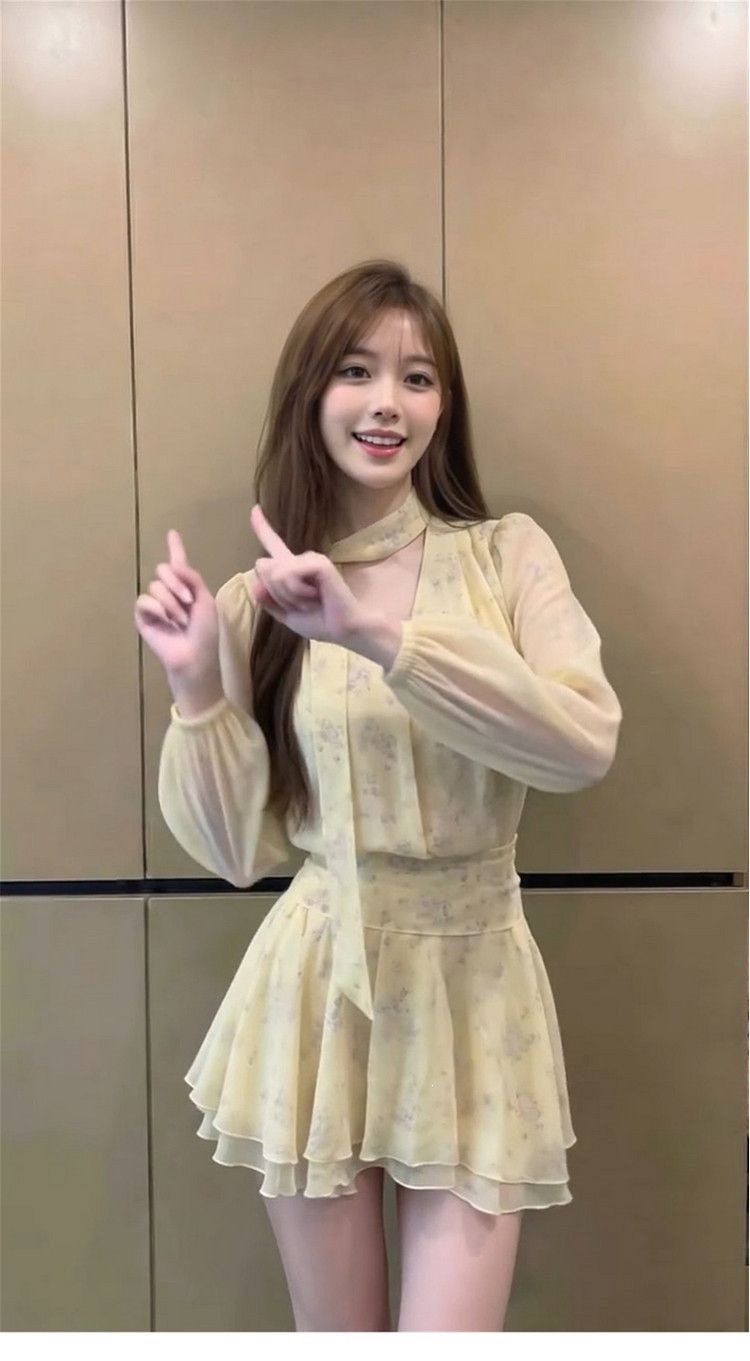 ワンピース 長袖 花柄 春夏 ミニ Vネック 春 夏 シフォン 黄色 タイト 切り替えデザイン 細身 エレガント Aライン