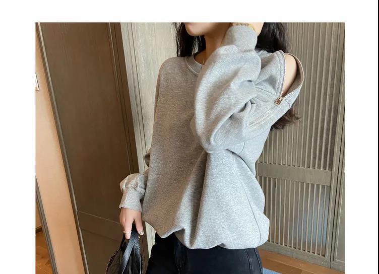 レディース トップス プルオーバー トレーナー長袖 クルーネック オーバーサイズ ファスナー ボタン 大人可愛い きれいめ シンプル 上品 おしゃれ こなれ感 個性的 エレガント 主役級 存在感 抜け感 都会的 無地 春 秋 ロングシーズン ママ デート お出かけ 旅行 公園 女子会 韓国 オルチャン 楽ちん 暖かい 防寒 体型カバー 普段使い 着回し モテ トレンド 流行 インスタ映え M L XL 2XL ゆったり ゆる 白 ホワイト 黒 ブラック グレー