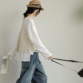 レディース トップス ベスト 羽織 前開き 袖なし ノースリーブ ストレート Iライン フェミニン ストリート 刺繍 透け感 クロシェ 透かし編み かわいい 大人可愛い きれいめ シンプル カジュアル 上品 おしゃれ レトロ ガーリー 抜け感 ヴィンテージ アクティブ 春 夏 お出かけ リゾート 旅行 ビーチ 休日 カフェ フェス ランチ 重ね着 楽ちん 普段使い 着回し レイヤード トレンド 流行 定番 フリーサイズ ワンサイズ 白 ホワイト 黒 ブラック 茶色 ブラウン ベージュ カーキ キャメル