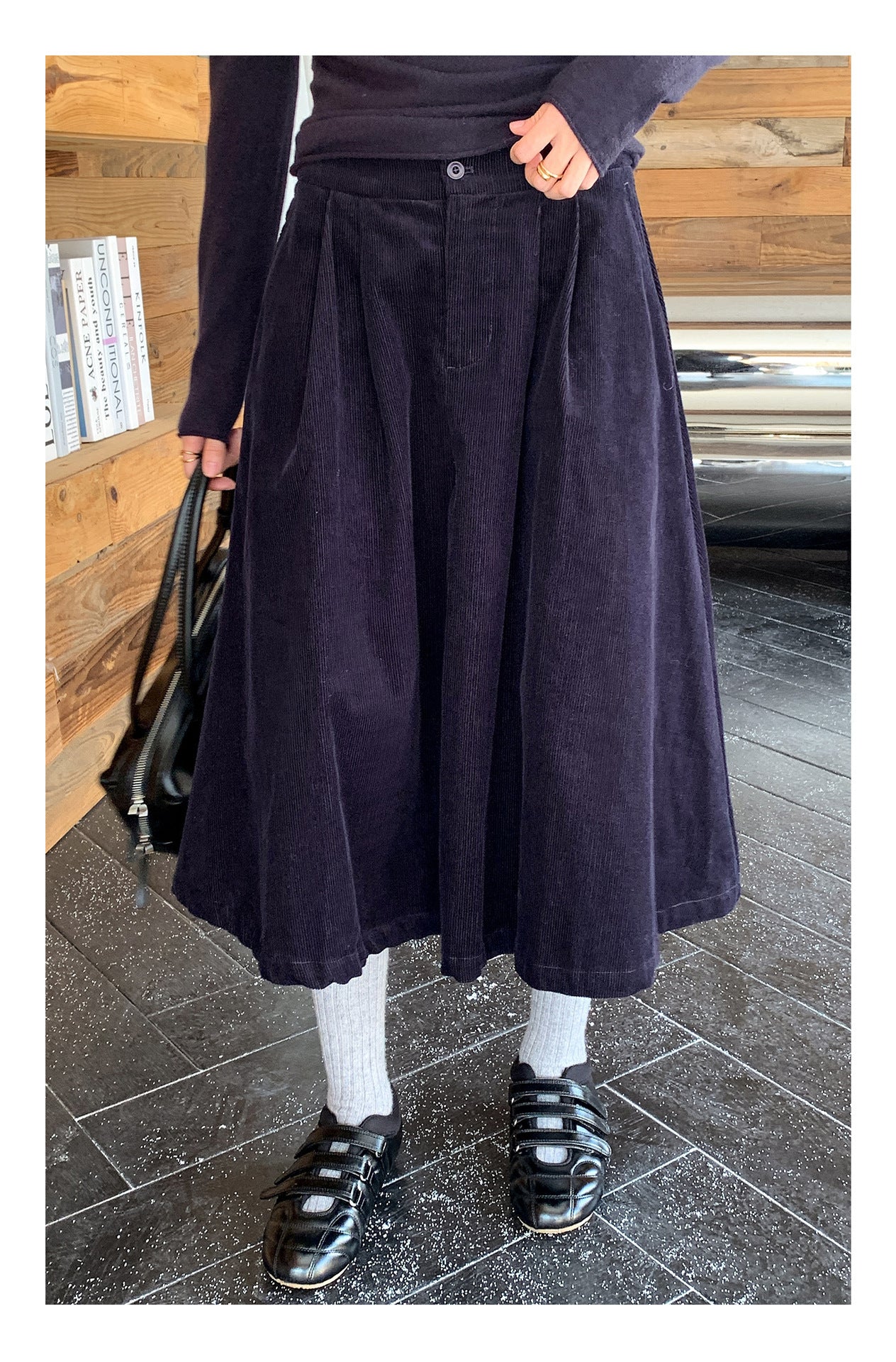 レディース スカート ボトムス タックスカート フレアスカート 膝下 ミモレ フレア Aライン フェミニン タック ポケット ハイウエスト 前開き ボタン かわいい 大人可愛い きれいめ シンプル カジュアル 上品 おしゃれ レトロ こなれ感 抜け感 ベーシック ナチュラル 無地 秋 冬 ママ 学生 学校 通学 デート お出かけ イベント 旅行 公園 女子会 休日 ガーデン ショッピング ライブ コンパ カフェ 体型カバー 普段使い 着回し 定番 S M L カーキ ネイビー ベーシックカラー 秋カラー