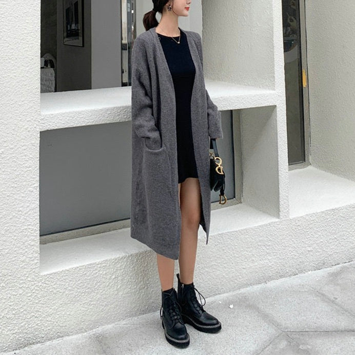 レディース トップス ニット カーディガン ロング 長袖 ストレート Iライン フェミニン ストリート ポケット 前開き 大人可愛い きれいめ シンプル カジュアル 上品 おしゃれ こなれ感 ガーリー クラシカル ベーシック アクティブ ナチュラル シック 無地 秋 冬 お出かけ カフェ ランチ 重ね着 暖かい 防寒 体型カバー 普段使い 着回し レイヤード ゆったり ゆる フリーサイズ ワンサイズ 白 ホワイト 黒 ブラック グレー ベージュ ピンク オレンジ 水色 ブルー ネイビー ライトブルー 青