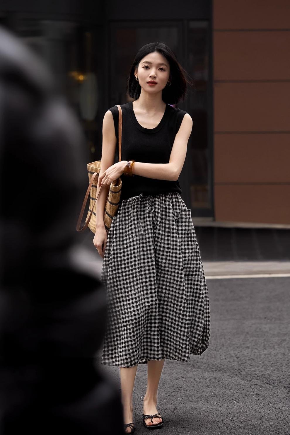 スカート チェック柄 ゆったり 春夏 カジュアル きれいめ 春 フレア 夏 ミモレ 上品 切り替えデザイン ハーフ フレアスカート ポリエステル