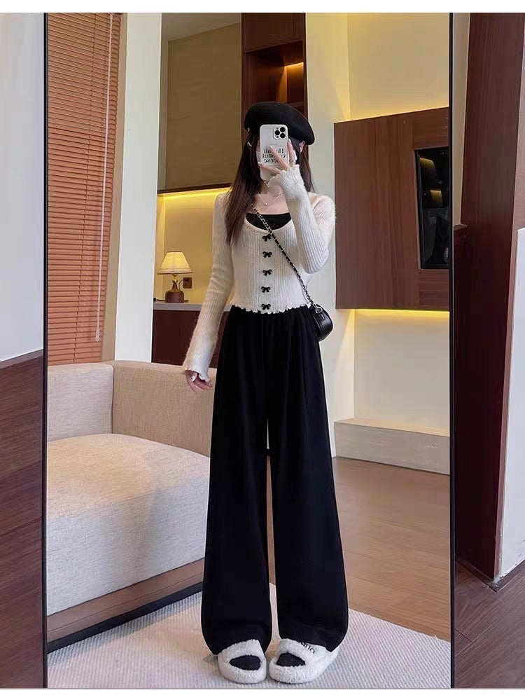 レディース パンツ ボトムス ロングパンツ ワイドパンツ ロング ポケット ハイウエスト アメカジ かわいい 大人可愛い きれいめ シンプル カジュアル 上品 おしゃれ こなれ感 抜け感 ベーシック 無地 春 秋 学生 学校 通学 お出かけ お泊まり 休日 高原 ガーデン ショッピング コンパ 脚長 普段使い 着回し 定番 S M L XL ゆったり 黒 ブラック 茶色 ブラウン ダークグレー オフホワイト ベーシックカラー
