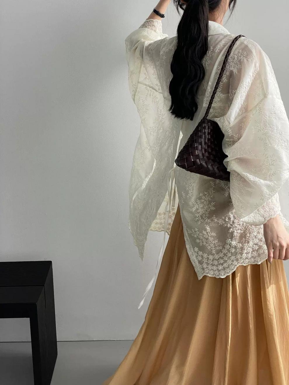 レディース シャツ ジャケット 長袖 無地 ゆったり コットン 綿 春夏 体型カバー 前開き 春 夏 膝丈 レース シンプル 刺繍 レースアップ ボタン ポリエステル UVカット
