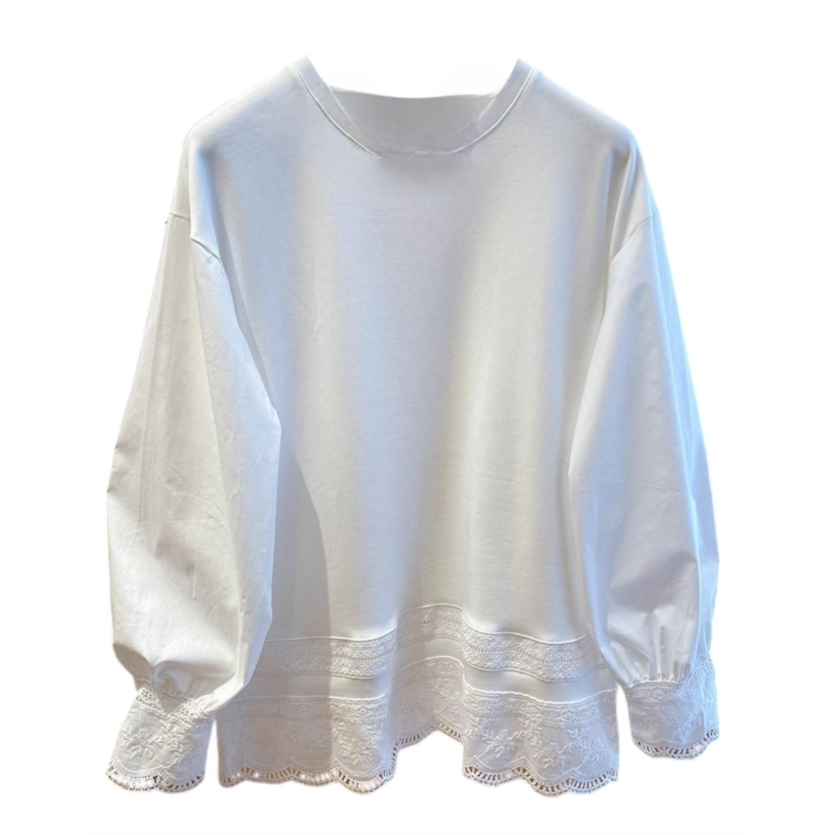 ランタンスリーブ レディース トップス ロンT カットソー チュニック ミディアム Tシャツ ミドル丈 長袖 ボリューム袖 ドロップショルダー クルーネック 襟なし ストレート 切り替え フェミニン レース かわいい 大人可愛い きれいめ シンプル カジュアル 上品 おしゃれ こなれ感 抜け感 ナチュラル 無地 春 秋 ママ 学生 学校 通学 デート お出かけ 旅行 公園 女子会 休日 重ね着 コーデ 体型カバー 普段使い 着回し レイヤード 流行 M L XL 2XL 3XL 4XL ゆったり 白