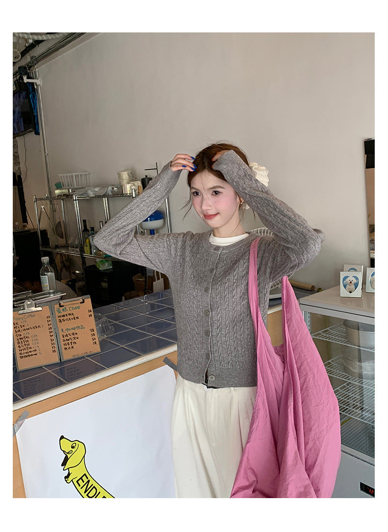 レディース トップス セーター カーディガン 上着 長袖 かわいい 大人可愛い きれいめ シンプル 上品 おしゃれ キュート 無地 秋 冬 男女兼用 ママ 通勤 デート お出かけ 旅行 ジム 休日 カフェ ランチ コーデ 暖かい 普段使い 着回し 定番 S M L XL ホワイト ブラック グレー レッド 細身 前開き ラブリー キャンプ イベント リゾート 旅行 海 プール レストラン ビーチ バカンス ホテル ガーデン ショッピング ライブ お花見 合コン コンパ 婚活 フェス ツーリング お家時間