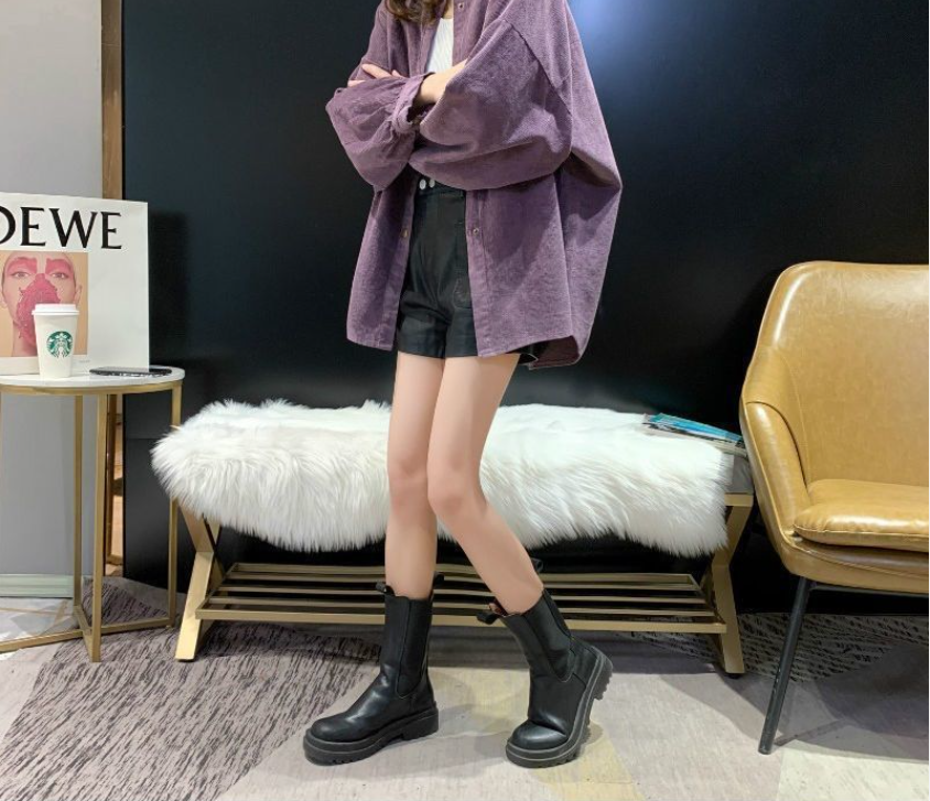 レディース トップス シャツ オーバーサイズ コーデュロイ コーデュロイ 大人カジュアル 長袖 ボリューム袖 ドロップショルダー 萌袖 大人可愛い シンプル おしゃれ こなれ感 ラフ ルーズ 主役級 存在感 抜け感 ナチュラル 無地 秋 冬 デート お出かけ 旅行 女子会 休日 ショッピング カフェ お家時間 ワンマイルコーデ 重ね着 オルチャン 体型カバー 普段使い 着回し レイヤード インスタ映え スタイリッシュ スタイルアップ S M L XL 2XL 3XL ブラック パープル カーキ