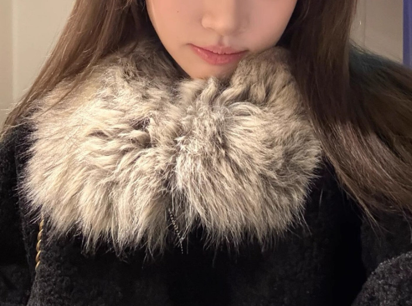 レディース コート アウター 上着 羽織 前開き ミディアム ショート 長袖 ドロップショルダー 襟付き オーバーサイズ ファスナー ポケット フェイクファー かわいい 大人可愛い シンプル カジュアル おしゃれ レトロ こなれ感 ラフ スポーティー ガーリー 存在感 ベーシック ワイルド 無地 秋 冬 ママ 通勤 学生 デート お出かけ お泊まり アウトドア イベント 旅行 公園 女子会 休日 ショッピング カフェ ランチ 韓国 モテS M L ゆったり ゆる ブラック ベーシックカラー 大人カラー