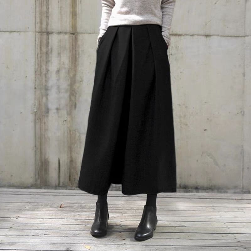 スカンツ レディース パンツ ボトムス ロングパンツ ワイドパンツ 膝下 ミモレ ロング ワイド Aライン 裾ワイド フェミニン タック ポケット ハイウエスト ウエストゴム きれいめ シンプル カジュアル 上品 おしゃれ こなれ感 ベーシック ナチュラル シック 無地 秋 冬 ママ 通勤 学生 学校 通学 デート お出かけ 旅行 公園 女子会 休日 ショッピング カフェ お家時間 コーデ 楽ちん 体型カバー 普段使い 着回し XL 2XL 3XL 4XL 5XL 大きいサイズ 黒 茶色 ダークグレー