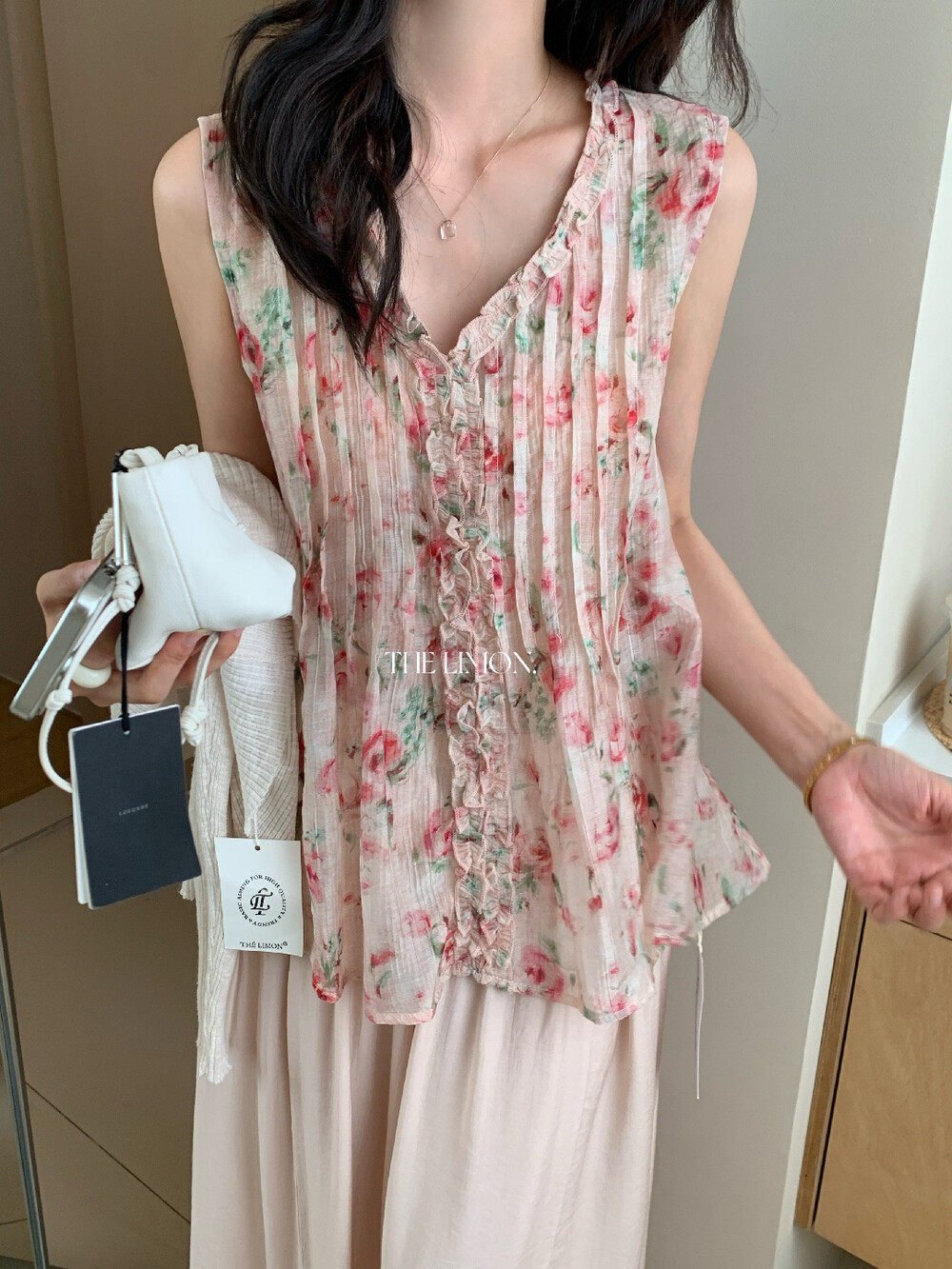 レディース シャツ トップス ノースリーブ 花柄 スリム コットン 綿 春夏 カジュアル 前開き 袖なし Vネック 春 夏 膝丈 フラワー フリル プルオーバー グリーン ロマンティック