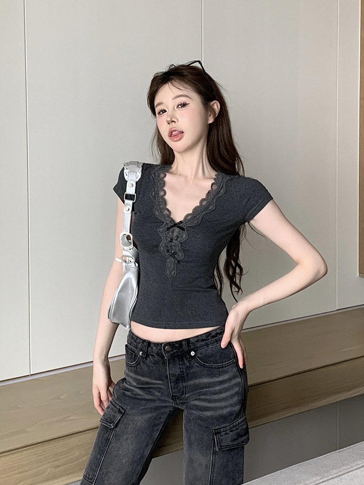 レディース トップス Tシャツ 半袖 スリム 夏 きれいめ 通勤 春夏 Vネック ショート レース グレー シャツ 切り替えデザイン 蝶