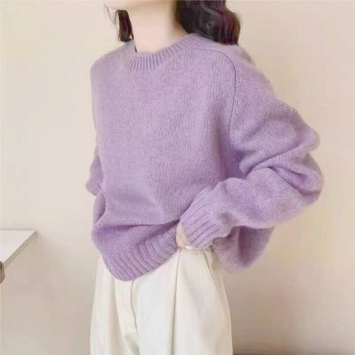 レディース トップス ニット セーター プルオーバー 長袖 ラウンドネック オーバーサイズ  フェミニン かわいい 大人可愛い きれいめ シンプル カジュアル 上品 おしゃれ レトロ こなれ感 ガーリー 抜け感 ベーシック 無地 秋 冬 学生 学校 通学 デート お出かけ お泊まり 女子会 休日 高原 ガーデン ショッピング カフェ 普段使い 着回し 清楚 定番 S M L XL ゆったり グレー ベージュ カーキ パープル