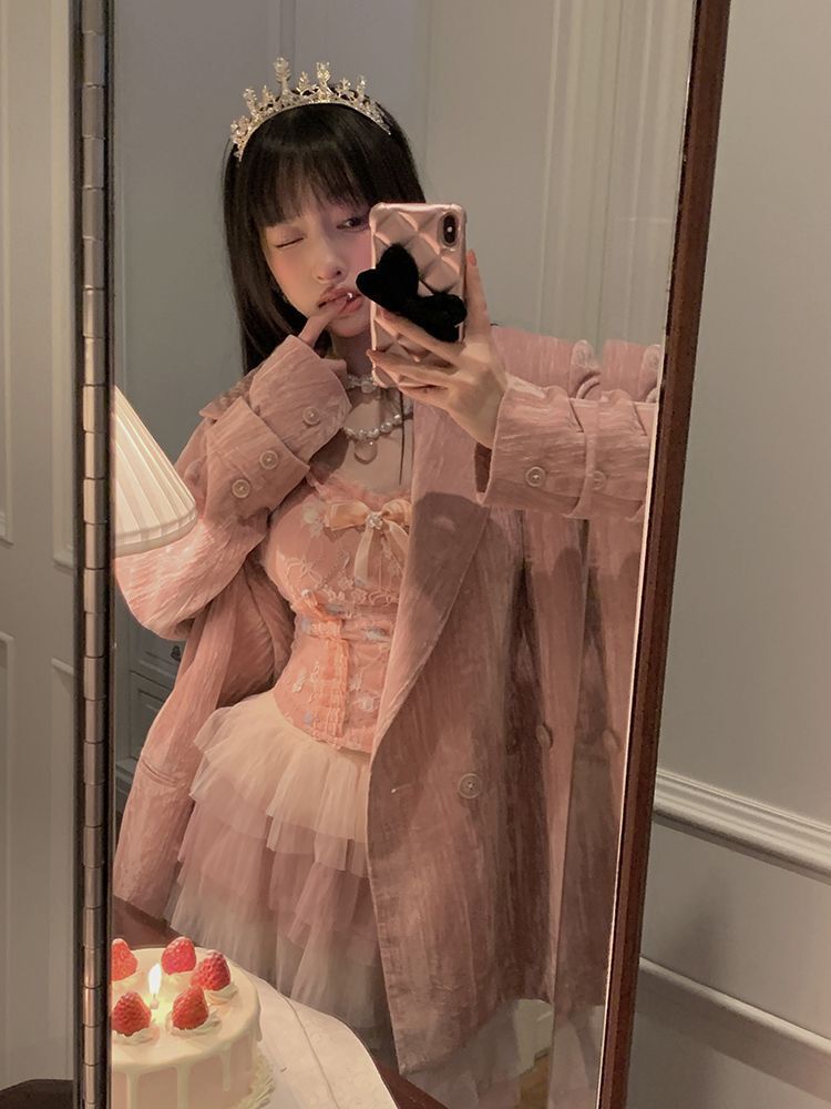 レディース トップス ジャケット アウター 上着 前開き 長袖 かわいい 大人可愛い きれいめ シンプル 上品 おしゃれ かっこいい キュート 無地 春 夏 秋 冬 デート お出かけ 女子会 休日 ショッピング カフェ ランチ コーデ 普段使い 着回し モテ S M L XL 2XL 黒 ピンク　ブレザー 編み込み こなれ感 かっちり ラブリー カレッジ風 学生風 誕生日 ママ ビジネス 通勤 通学 アウトドア イベント リゾート 公園 バカンス ホテル ガーデン 発表会 コンパ お家時間 韓国 普段使い
