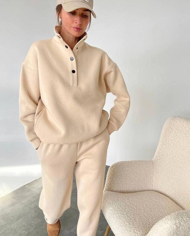 レディース トップス パンツ ボトムス ルームウェア 部屋着 セットアップ ミディアム テーパードパンツ ロング アンクル丈 長袖 ドロップショルダー 襟付き スタンドカラー ストリート ポケット ボタン アメカジ シンプル カジュアル おしゃれ かっこいい こなれ感 ラフ ボーイッシュ ベーシック 無地 春 秋 ママ 学生 学校 通学 部活 お出かけ アウトドア 旅行 ジム 公園 休日 韓国 オルチャン コーデ 体型カバー 普段使い 着回し S M L XL ホワイト ブラック グレー ベージュ