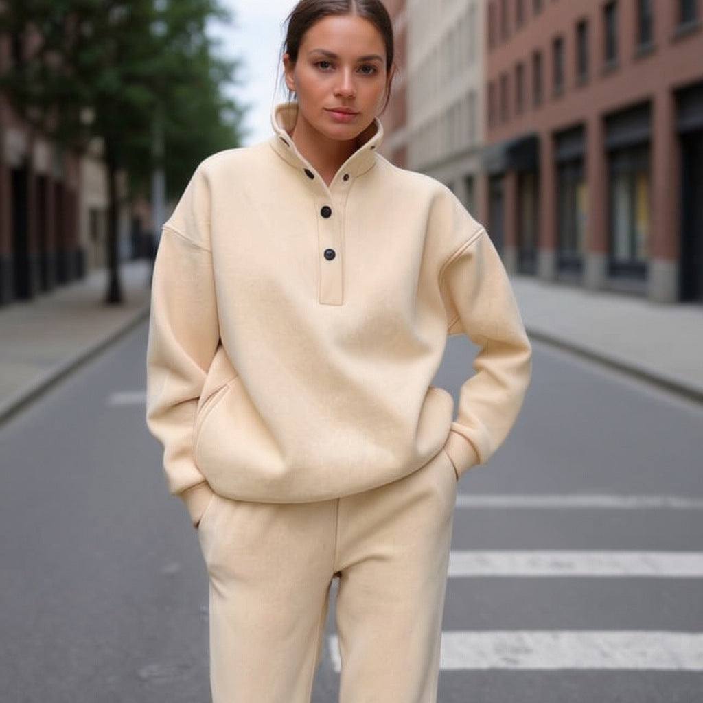 レディース トップス パンツ ボトムス ルームウェア 部屋着 セットアップ ミディアム テーパードパンツ ロング アンクル丈 長袖 ドロップショルダー 襟付き スタンドカラー ストリート ポケット ボタン アメカジ シンプル カジュアル おしゃれ かっこいい こなれ感 ラフ ボーイッシュ ベーシック 無地 春 秋 ママ 学生 学校 通学 部活 お出かけ アウトドア 旅行 ジム 公園 休日 韓国 オルチャン コーデ 体型カバー 普段使い 着回し S M L XL ホワイト ブラック グレー ベージュ