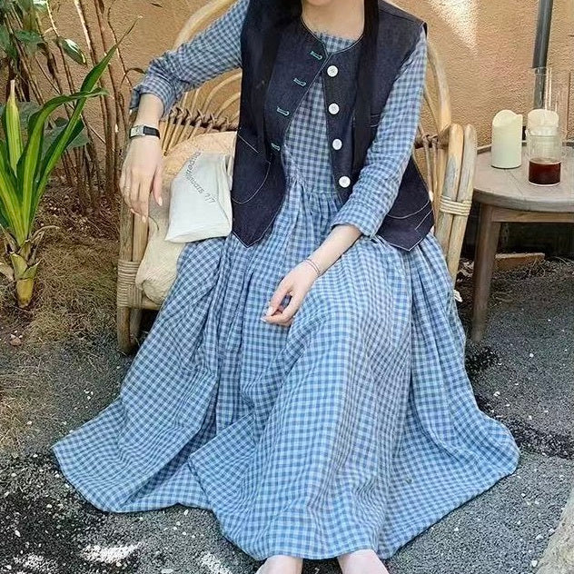 レディース ワンピース ロング マキシ 長袖 スクエアネック Aライン タック ウエストマーク かわいい 大人可愛い きれいめ シンプル カジュアル おしゃれ レトロ こなれ感 ラフ ガーリー ヴィンテージ ラブリー キュート クラシカル ベーシック カントリー ロマンティック ナチュラル チェック ギンガムチェック 春 秋 お出かけ イベント 女子会 休日 高原 ガーデン 楽ちん 体型カバー 普段使い 着回し モテ 清楚 トレンド 流行 定番 M L XL 2XL 小さいサイズ 大きいサイズ ブルー 青