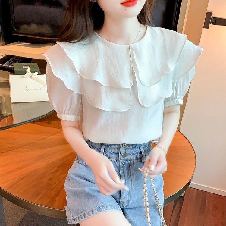 レディース トップス シャツ ブラウス 半袖 ボリューム袖 パフスリーブ フリルカラー ダブルカラー フェミニン シフォン かわいい 大人可愛い きれいめ シンプル 上品 おしゃれ ガーリー エレガント ラブリー キュート クラシカル ロマンティック 無地 春 夏 OL 通勤 デート お出かけ パーティー イベント レストラン 休日 ショッピング 普段使い 着回し 清楚 トレンド 流行 インスタ映え S M L XL 2XL 3XL 小さいサイズ 白 ホワイト オフホワイト ピンク 水色 ライトブルー