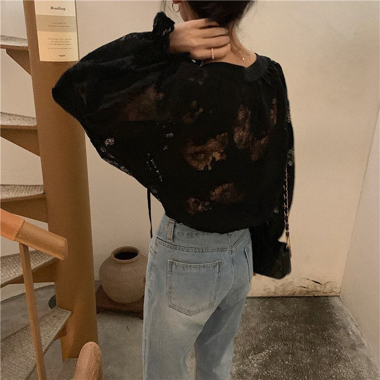 レディース トップス シャツ ブラウス 長袖 ボリューム袖 フリル袖 バルーン袖 フェミニン レース 刺繍 前開き 透け感 シースルー ヴィンテージ かわいい 大人可愛い きれいめ おしゃれ ガーリー エレガント ラブリー キュート ロリータ ロマンティック ナチュラル 花柄 フラワー 春 秋 デート お出かけ イベント 女子会 休日 カフェ 普段使い 着回し レイヤード トレンド 流行 インスタ映え M L XL 2XL 3XL 4XL 小さいサイズ 大きいサイズ ビッグ ゆったり ゆる 黒 ブラック