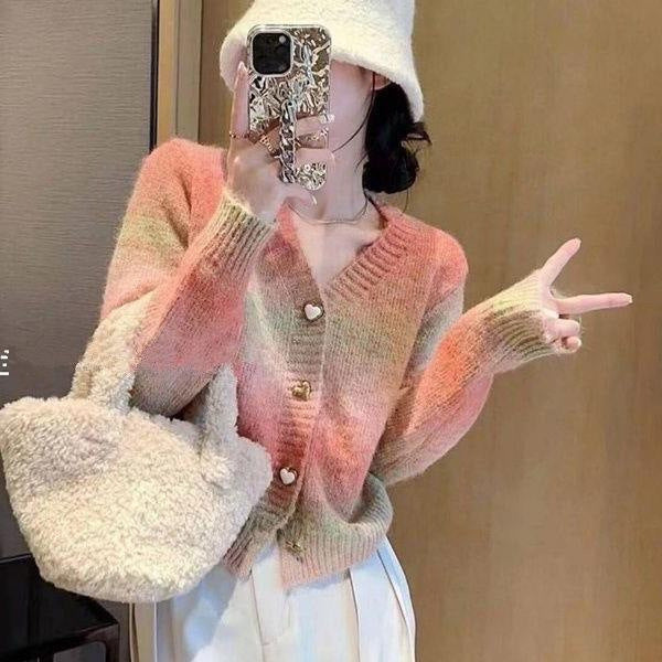 レディース トップス ニット カーディガン 上着 前開き 萌袖 もこもこ ふわふわ かわいい 大人可愛い きれいめ 上品 おしゃれ こなれ感 ラフ モード系 エレガント とろみ感 抜け感 ラブリー キュート 無地 秋 冬 誕生日 クリスマス バレンタイン ママ デート お出かけ 旅行 公園 女子会 休日 ショッピング 発表会 コンサート ライブ お花見 合コン コンパ カフェ 婚活 フェス ランチ お家時間 普段使い 着回し モテ 清楚 定番 フリーサイズ グレー ピンク オレンジ ブルー パステル