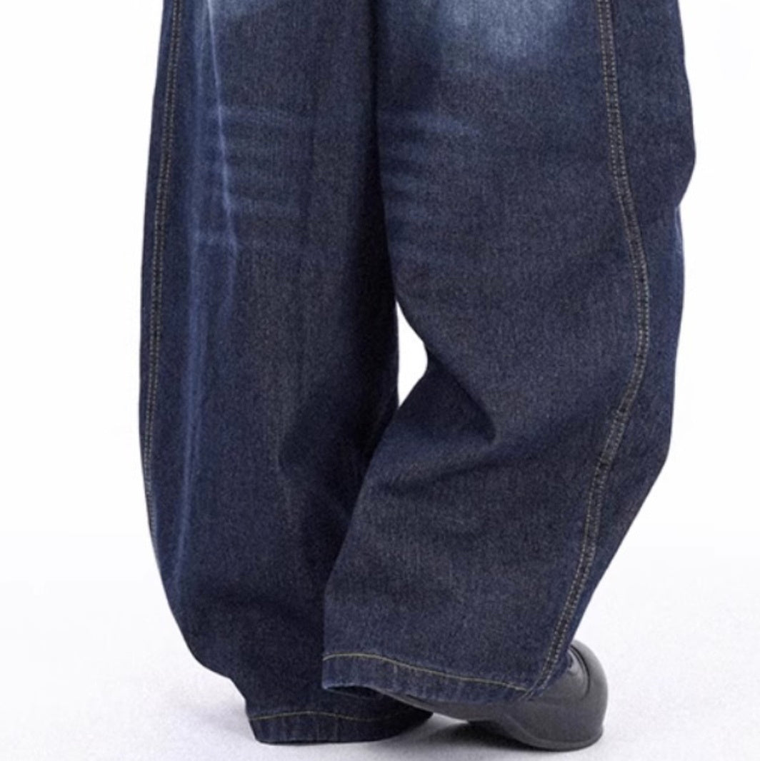 レディース パンツ ボトムス Gパン ロングパンツ ワイドパンツ デニムパンツ 丈長 フルレングス ストリート ポケット ハイウエスト カジュアル おしゃれ かっこいい メンズライク マニッシュ ベーシック アメリカン アクティブ ワイルド バックプリント オールシーズン お出かけ 休日 ショッピング ライブ カフェ フェス ランチ 体型カバー 美脚 脚長 普段使い 着回し トレンド 流行 インスタ映え 定番 S M L XL 2XL 3XL 小さいサイズ 大きいサイズ ビッグ ゆったり ゆる ブルー 青