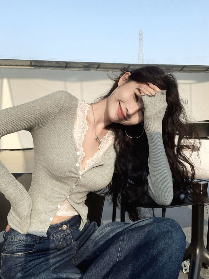 レディース カーディガン 長袖 大人可愛い きれいめ シンプル 上品 おしゃれ キュート 無地 春 夏 デート お出かけ お泊まり イベント リゾート 旅行 女子会 休日 ショッピング 発表会 お花見 カフェ ランチ 重ね着 コーデ 普段使い 着回し モテ 清楚 定番 S M L XL 白 黒 グレー 前開き レースアップ かっこいい こなれ感 ラフ スポーティー エレガント 都会的 ナチュラル 二次会 ママ オフィス ビジネス 通勤 キャンプ コンサート ライブ 合コン コンパ 婚活 フェス 重ね着