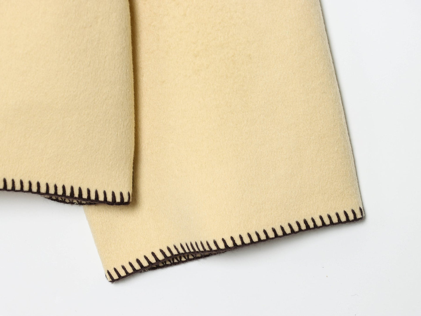 レディース ジャケット 長袖 ボーダー ストライプ ゆったり 秋冬 秋 体型カバー 膝丈 冬 刺繍 ハイネック 切り替えデザイン スタンドカラー ポケット スカーフ アウター ベーシック ボタン ポリエステル 立ち襟