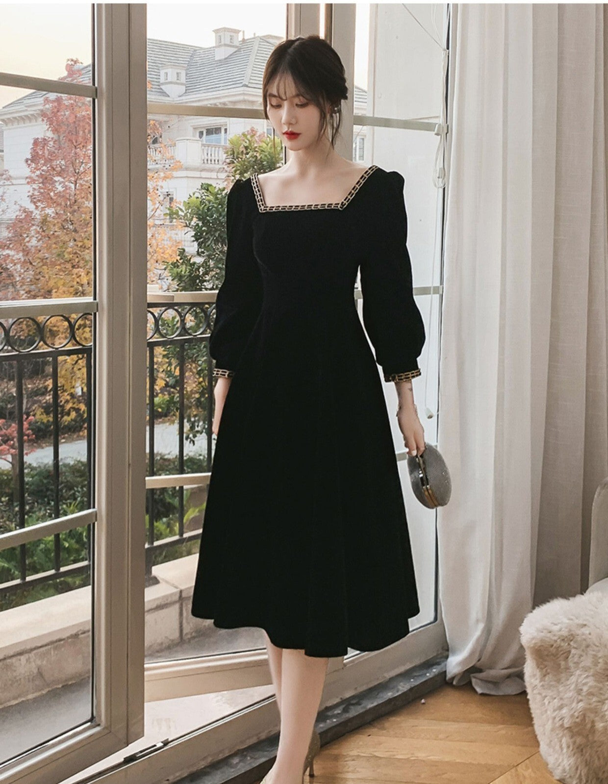 レディース ワンピース Ａライン ベロア Ａラインベロアワンピース 華やか 大人ガーリー 長袖 パフスリーブ スクエアネック フレア かわいい 大人可愛い きれいめ シンプル 上品 おしゃれ レトロ ガーリー 主役級 存在感 キュート ロマンティック ナチュラル シック 秋 冬 デート お出かけ イベント 女子会 休日 ショッピング カフェ モノトーン 食事会 体型カバー 脚長 普段使い 着回し モテ 清楚 インスタ映え スタイリッシュ スタイルアップ S M L XL 2XL 黒 ブラック