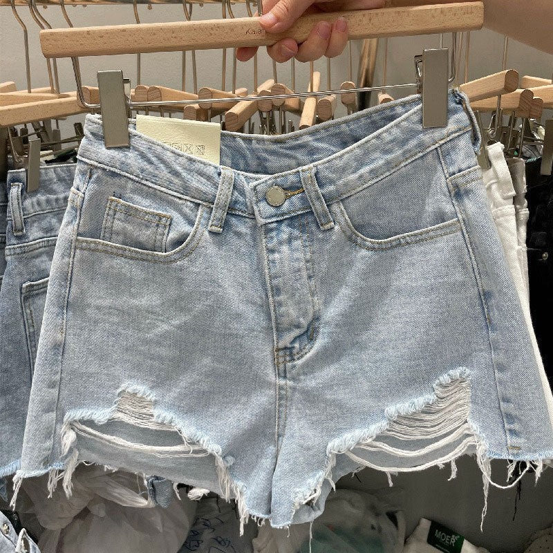 レディース パンツ ボトムス デニム ミニ ショート タイト スリム ファスナー ポケット ボタン ブルーデニム カラーデニム シンプル おしゃれ かっこいい こなれ感 個性的 主役級 存在感 抜け感 ヴィンテージ 都会的 ベーシック 無地 春 夏 ロングシーズン ママ デート お出かけ アウトドア 旅行 女子会 重ね着 韓国 オルチャン 楽ちん 体型カバー 普段使い 着回し モテ トレンド 流行 インスタ映え S M L XL 2XL 3XL 4XL 5XL 大きいサイズ 春カラー