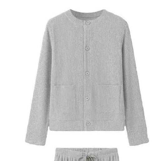 レディース トップス パンツ ボトムス ルームウェア パジャマ 部屋着 2点セット 上下セット ストレートパンツ 丈長 フルレングス 長袖 クルーネック ポケット ハイウエスト きれいめ シンプル カジュアル おしゃれ レトロ 抜け感 クラシカル ベーシック ナチュラル リラックス 無地 春 秋 お泊まり 休日 お家時間 美脚 脚長 普段使い 定番 S M L XL 2XL 小さいサイズ 大きいサイズ ゆったり ゆる 黒 ブラック 茶色 ブラウン グレー ライトグレー ダークグレー ベージュ ネイビー