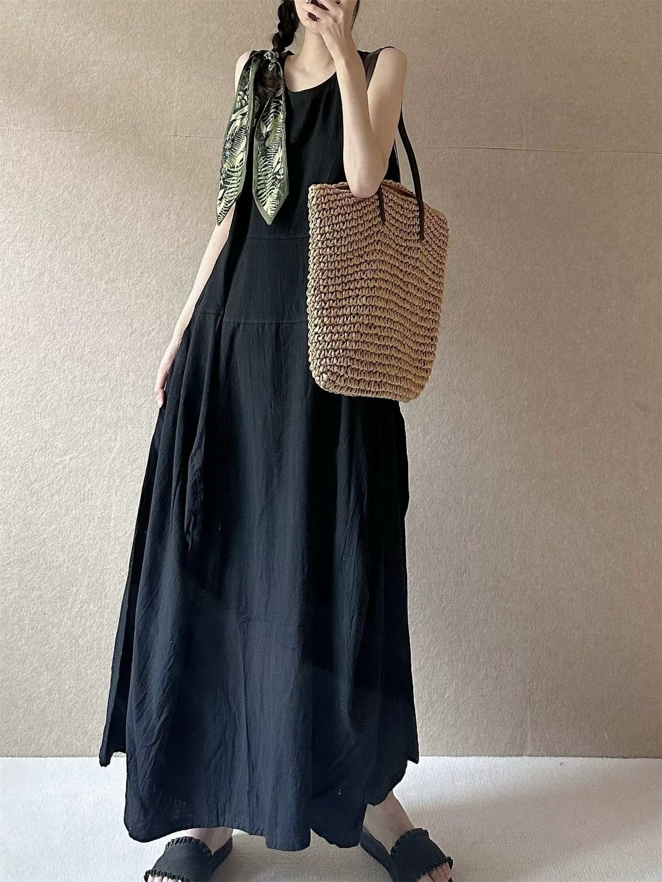 ワンピース ドレス ノースリーブ 無地 春夏 カジュアル 袖なし 春 夏 ラウンドネック シンプル リゾート ロング フレア Aライン ハイウエスト