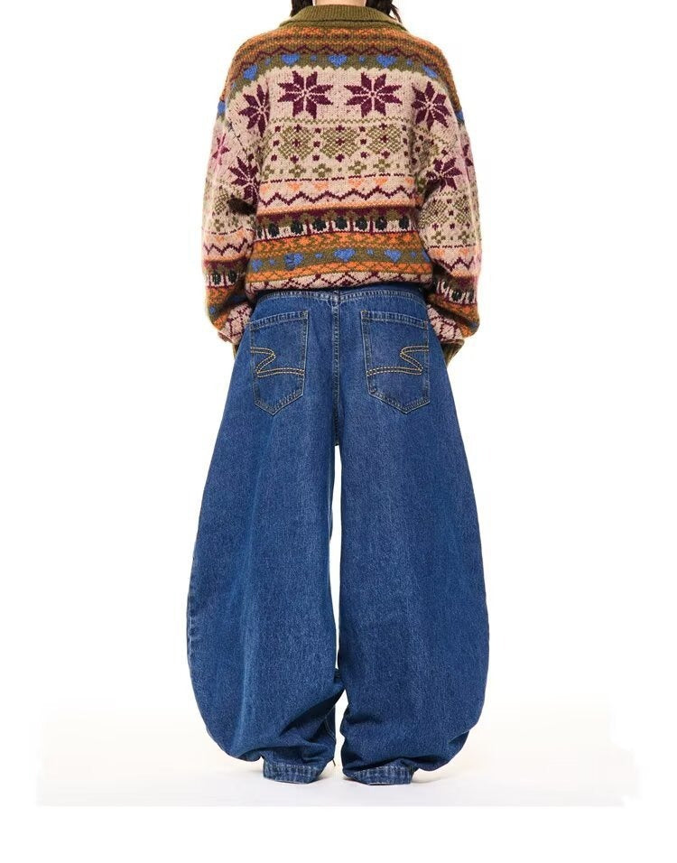レディース ボトムス パンツ デニムパンツ ジーンズ カーブパンツ ワイドカーブパンツ ワイドカーブデニムパンツ ワイド ファスナー ポケット ハイウエスト デニム ブルーデニム 大人可愛い シンプル カジュアル おしゃれ かっこいい こなれ感 ラフ 主役級 存在感 抜け感 キュート デート お出かけ イベント 女子会 休日 ショッピング カフェ 普段使い 着回し トレンド 流行 インスタ映え スタイルアップ スタイリッシュ S M L XL 2XL 3XL ゆったり ゆる ダークブルー