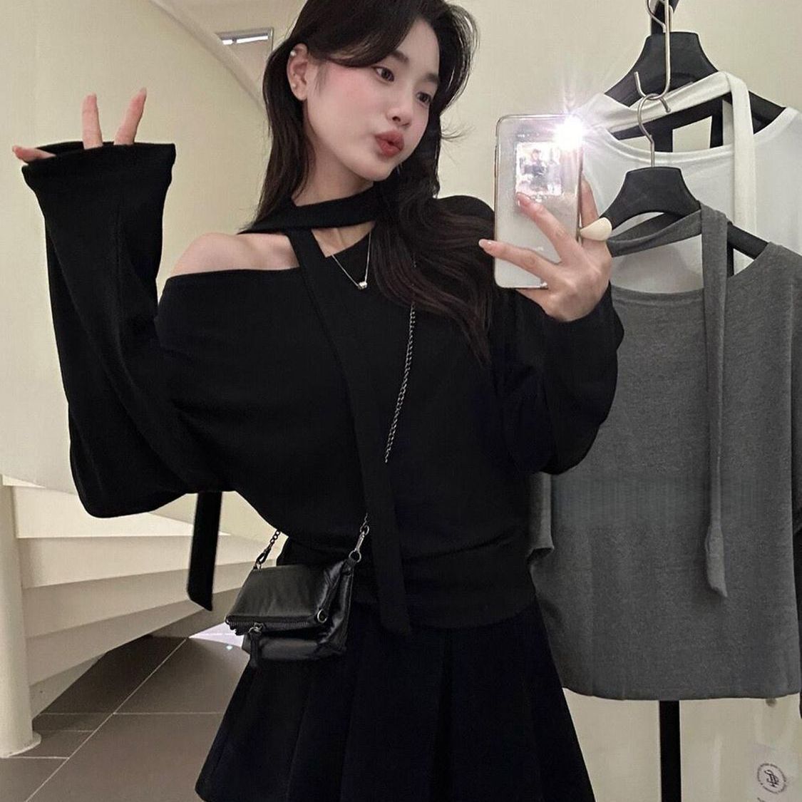 レディース トップス カットソー ショート 長袖 ワンショルダー ストレート 薄手 かわいい 大人可愛い きれいめ シンプル カジュアル おしゃれ かっこいい エキゾチック こなれ感 個性的 主役級 存在感 抜け感 都会的 無地 ボーダー 春 秋 ロングシーズン ママ デート お出かけ イベント 女子会 重ね着 韓国 オルチャン 体型カバー 美脚 脚長 普段使い 着回し インスタ映え お食事会 M L XL 2XL 3XL 4XL 大きいサイズ 黒 黄色 赤 青