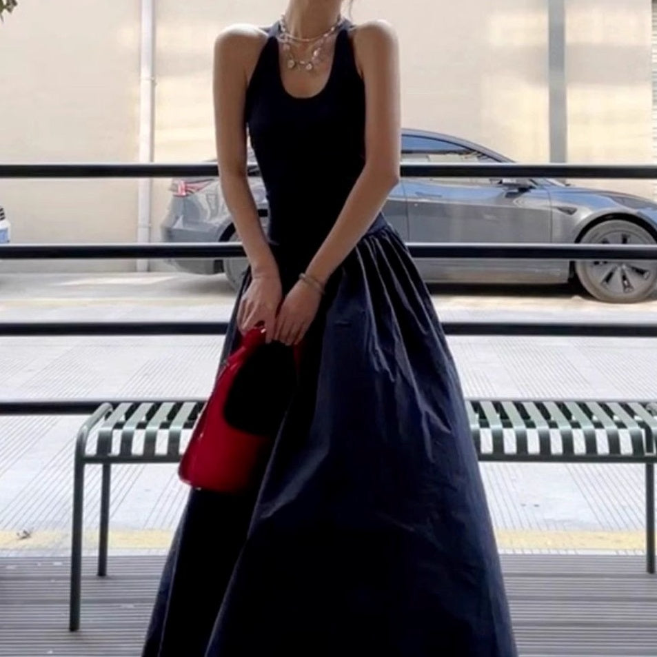 ワンピース ロングワンピース ノースリーブワンピース ホルダーネック ハイウエスト Aラインスカート かわいい 可愛い 大人可愛い きれいめ シンプル レトロ おしゃれ かっこいい カジュアル こなれ感 個性的 魅力的 主役級 存在感 抜け感 春 夏 ベーシック ナチュラル エレガント フェミニン 無地 女性用 レディース ママ OL 通勤 学生 通学 デート お出かけ ランチ 旅行 休日 カフェ ディナー ショッピング コンパ 普段使い デイリー 着回し 重ね着 脚長 S M L XL トレンド モテ