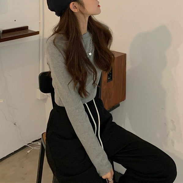 レディース トップス ロンT カットソー プルオーバー 長袖 ラウンドネック スリム 細身 スマート フェミニン ストリート アメカジ ショート丈 お腹見せ かわいい 大人可愛い きれいめ シンプル カジュアル おしゃれ かっこいい レトロ こなれ感 ラフ メンズライク マニッシュ ボーイッシュ スポーティー クール キュート ベーシック アメリカン アクティブ ナチュラル 無地 春 秋 デート お出かけ 楽ちん 普段使い 着回し 定番 フリーサイズ ワンサイズ 白 ホワイト 黒 ブラック グレー