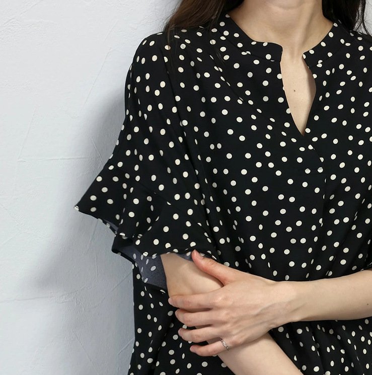 レディース ブラウス シャツ トップス 半袖 ゆったり 春夏 きれいめ 通勤 オフィス 前開き Vネック 春 夏 上品 シフォン 水玉 シフォンブラウス ポリエステル ドット