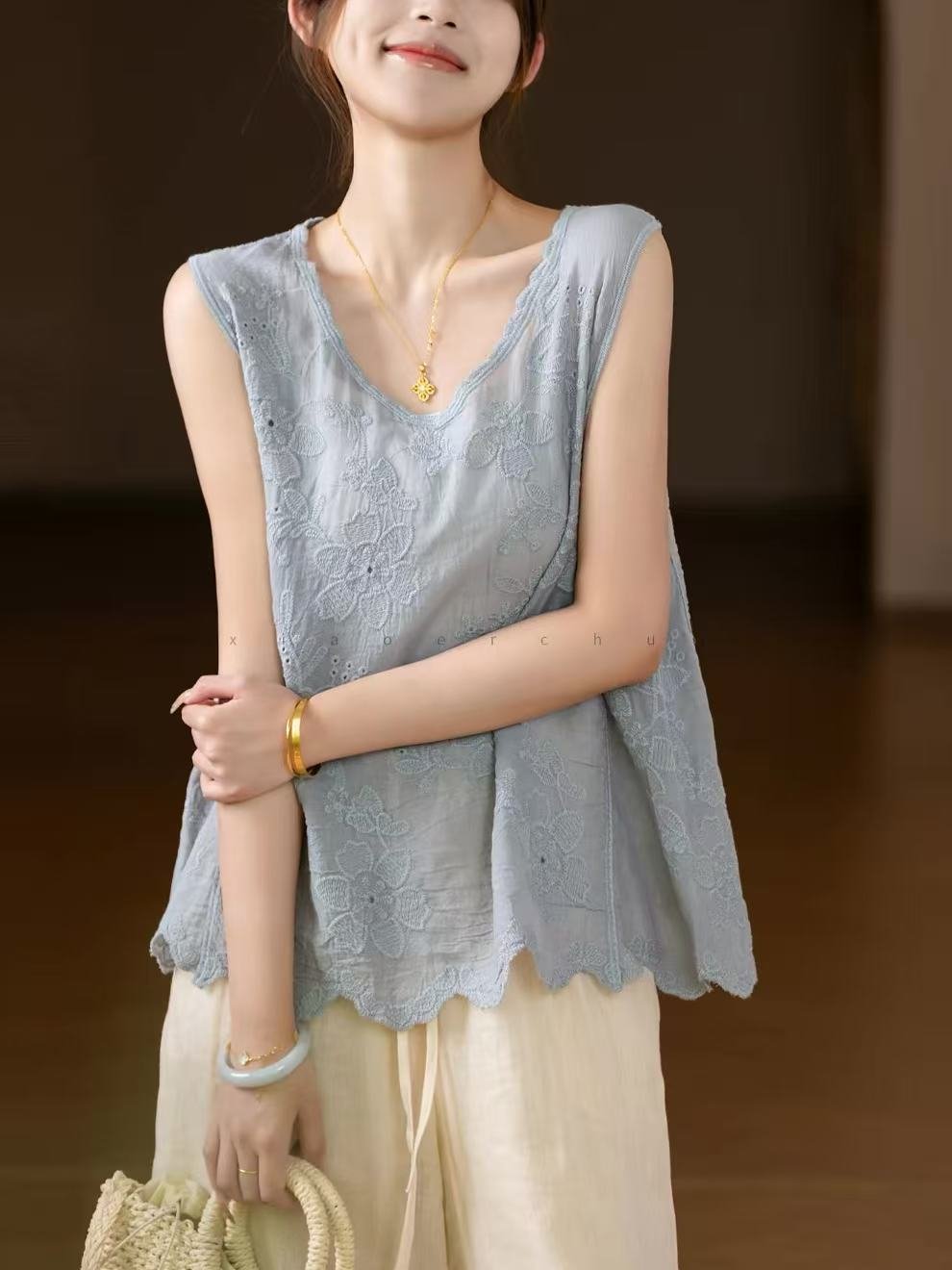 Tシャツ ノースリーブ 無地 ゆったり 春夏 きれいめ レトロ 通勤 体型カバー 春 夏 膝丈 シンプル 刺繍 シャツ ポリエステル 快適