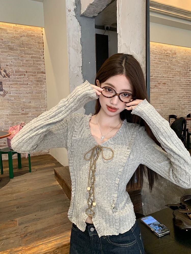 レディース トップス Tシャツ 長袖 無地 スリム 秋冬 秋 きれいめ Vネック ショート 膝丈 タイト レース シンプル 冬 細身 上品 シャツ 切り替えデザイン タイ レースアップ ポリエステル 着痩せ