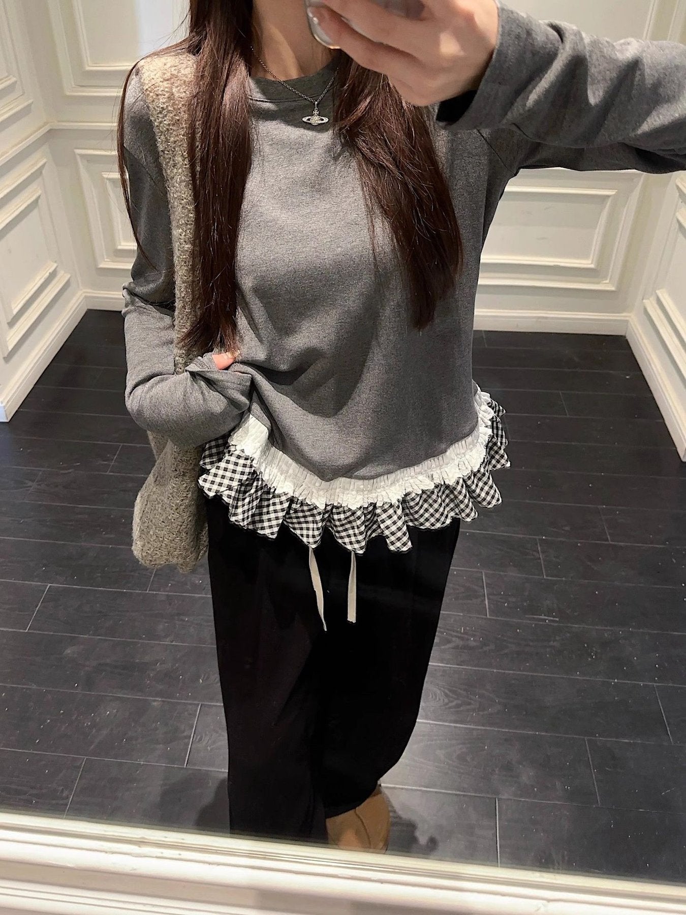 レディース トップス Tシャツ 長袖 ボーダー ストライプ チェック柄 ゆったり 秋冬 秋 きれいめ 体型カバー 花柄 膝丈 ラウンドネック レース 冬 上品 クルーネック シャツ 切り替えデザイン インナー ポリエステル 配色