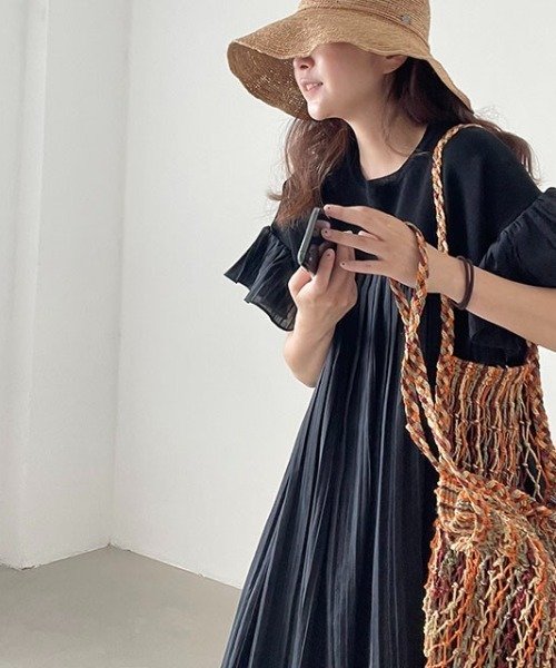 ワンピース 長袖 無地 夏 秋 春夏 プリーツ 韓国ファッション ラウンドネック シンプル リゾート 冬 ロング フリル