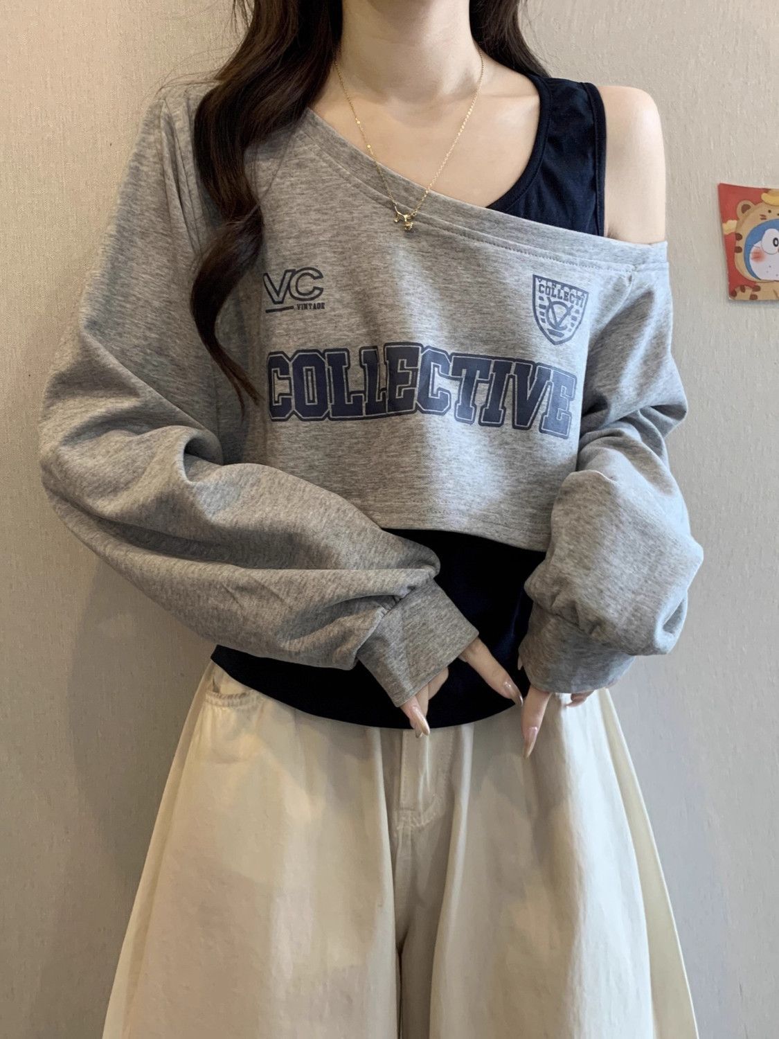 レディース トップス スウェット ツーピーストップス アシンメトリー 長袖 タンクトップ ワンショルダー かわいい カジュアル おしゃれ かっこいい こなれ感 ラフ スポーティー ガーリー ルーズ 個性的 存在感 キュート 学生風 アメリカン アクティブ 無地 ロゴ 春 秋 通勤 学生 デート お出かけ アウトドア イベント 旅行 公園 女子会 休日 ショッピング 合コン カフェ ランチ 重ね着 韓国 モテ トレンド S M L XL 2XL 大きいサイズ グレー ベージュ ベーシックカラー 秋カラー