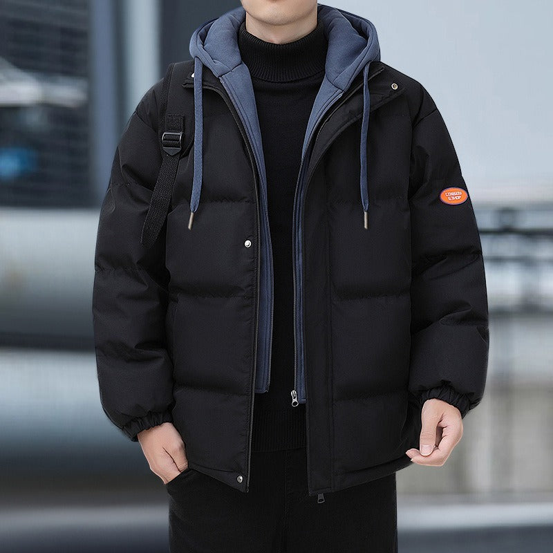 アウター ジャケット 長袖 フード付き 前開き ファスナー 中綿 重ね着風 フェイクツーピース シンプル レトロ おしゃれ かっこいい カッコイイ 格好いい カジュアル こなれ感 個性的 主役級 存在感 レトロ ラフ ルーズ 抜け感 冬 ベーシック ナチュラル クール スポーティー 無地 男性用 メンズ サラリーマン パパ 学生 通学 デート お出かけ 旅行 休日 アウトドア カフェ ショッピング 普段使い デイリー 着回し 重ね着 M L XL 2XL 3XL 4XL 5XL 暖かい トレンド