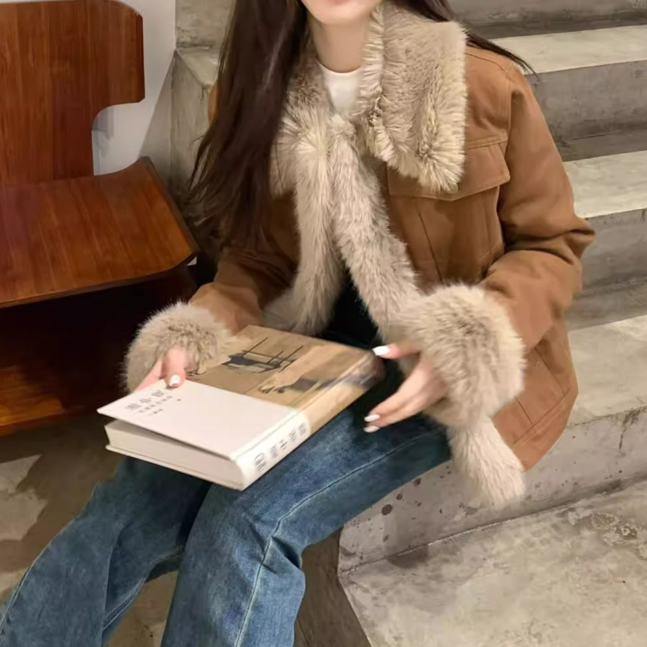 レディース コート ムートンコート フェミニン 大人可愛い きれいめ カジュアル おしゃれ かっこいい レトロ こなれ感 エレガント とろみ感 抜け感 キュート 都会的 ラグジュアリー 春 秋 オフィス OL 通勤 学生 通学 デート お出かけ 旅行 レストラン 公園 女子会 休日 ホテル ショッピング カフェ ランチ 重ね着 韓国 オルチャン コーデ 楽ちん 暖かい 防寒 プチプラ 普段使い 着回し モテ トレンド 流行 インスタ映え 定番 S M L XL 黒 ブラック 茶色 ブラウン 大人カラー