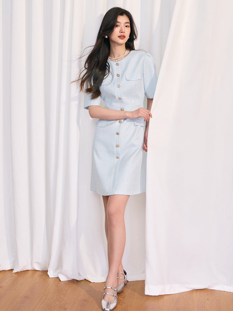レディース スカート ワンピース 半袖 ボタン かわいい 大人可愛い きれいめ シンプル 上品 おしゃれ 無地 オールシーズン デート お出かけ パーティー イベント リゾート 旅行 女子会 休日 ショッピング 発表会 合コン コンパ カフェ コーデ 美脚 普段使い モテ 清楚 S M L XL 黒 水色 前開き 膝上 5分袖 スリム 細身 フォーマル ボタン かっこいい こなれ感 エレガント ナチュラル 二次会 披露宴 発表会 ママ レストラン ホテル ライブ お花見 合コン コンパ 婚活 重ね着