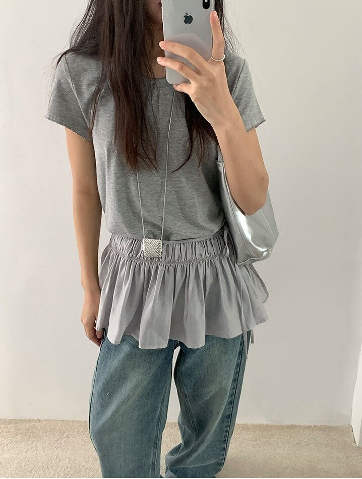 レディース 巻きスカート レイヤードスタイル 付け裾 スカート ミニ ウエストリボン ギャザー かわいい 大人可愛い シンプル カジュアル おしゃれ かっこいい こなれ感 ラフ 主役級 存在感 抜け感 キュート オールシーズン ロングシーズン シーズンレス デート お出かけ イベント 女子会 休日 ショッピング カフェ モノトーン 重ね着 体型カバー 普段使い 着回し レイヤード トレンド 流行 インスタ映え スタイルアップ スタイリッシュ フリーサイズ ワンサイズ ブラック ホワイト グレー