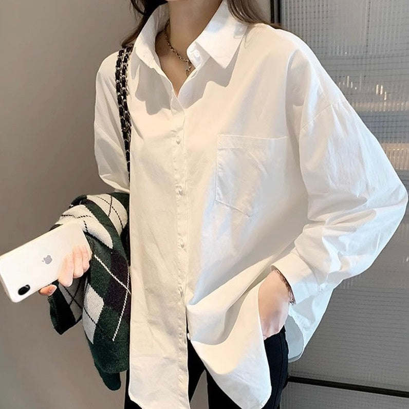 レディース トップス シャツ ブラウス カッターシャツ 長袖 襟付き 角襟 ポケット 前開き コンサバ ボタン きれいめ シンプル 上品 おしゃれ こなれ感 クール エレガント フォーマル カレッジ風 学生風 ベーシック ナチュラル 無地 春 秋 入学式 入園式 卒業式 卒園式 ロングシーズン 授業参観 大会 会議 MTG ミーティング プレゼン オフィス ビジネス OL 通勤 学生 学校 通学 重ね着 普段使い 着回し レイヤード 定番 S M L XL 2XL 小さいサイズ 大きいサイズ 白 ホワイト