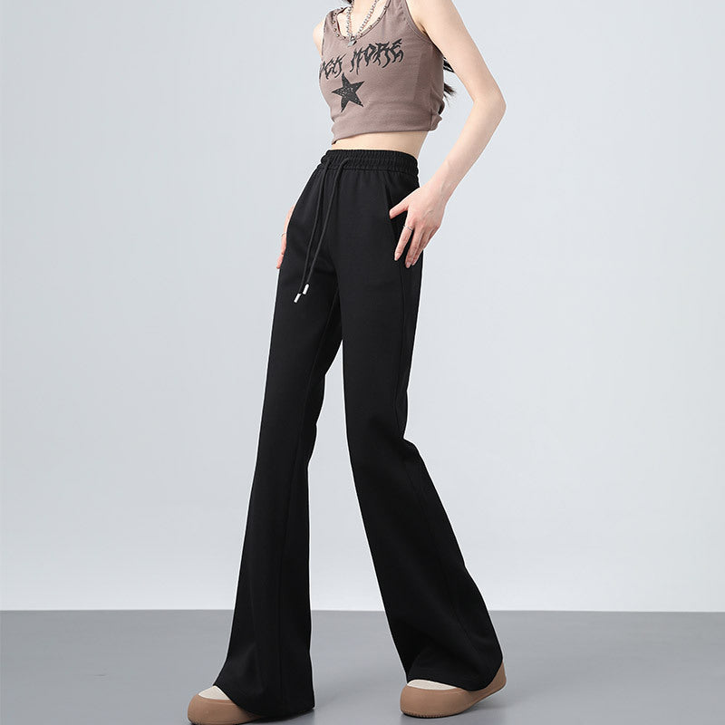 レディース パンツ ボトムス スウェットパンツ ロング フレア セミフレア ウエストマーク ウエストリボン かわいい シンプル カジュアル おしゃれ かっこいい こなれ感 ラフ メンズライク 個性的 抜け感 無地 春 夏 秋 冬 オールシーズン 学生 学校 通学 部活 お泊まり アウトドア 旅行 公園 休日 コーデ 楽ちん 普段使い 着回し トレンド 定番 S M L XL 白 ホワイト 黒 ブラック ライトグレー ダークグレー
